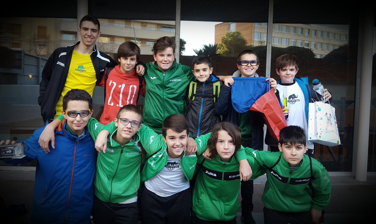 MamutsLesCorts's tweet photo. Amic invisible i entrenament matinal del #PreInfantilM per fer petita celebració de Nadal.Tornem 3/1 amb nous reptes #basquetmamuts🏀🏀 https://t.co/KUeUVIDYEL