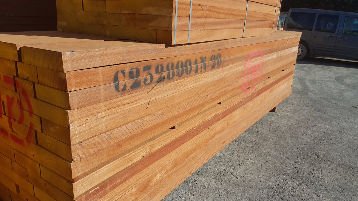 Quien dijo que el #sapelli secado en origen es difícil de conseguir?  Disponemos sapelli kd de la mejor calidad y producción reconocida.