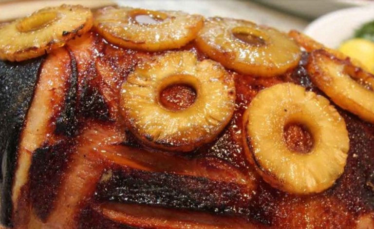 D_DPools's tweet image. COUNTRY CHRISTMAS - A Southern Country Christmas menu for the holidays - Big Green Egg. #DDPools #orangeville biggreenegg.com/recipes/southe…