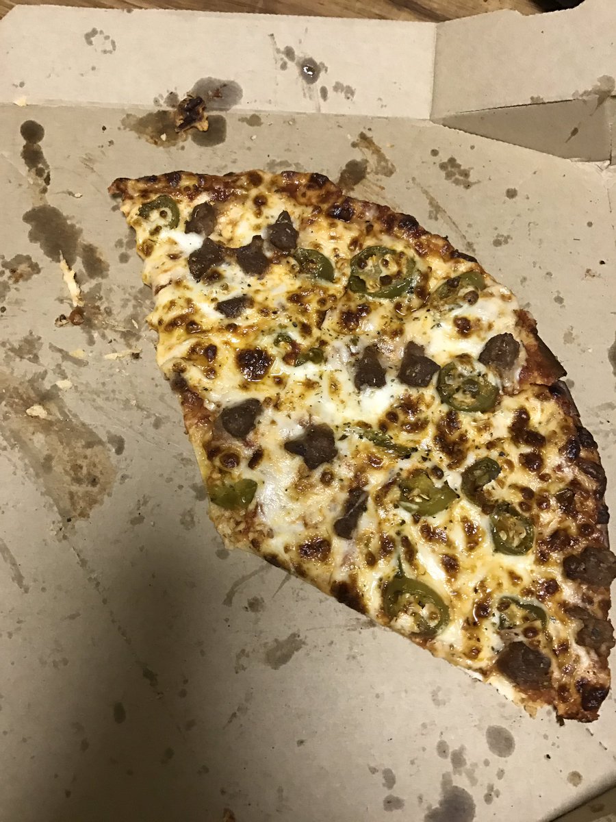 Thin crust pie from <a href="/dominos/">Domino's Pizza</a> 12/22/16