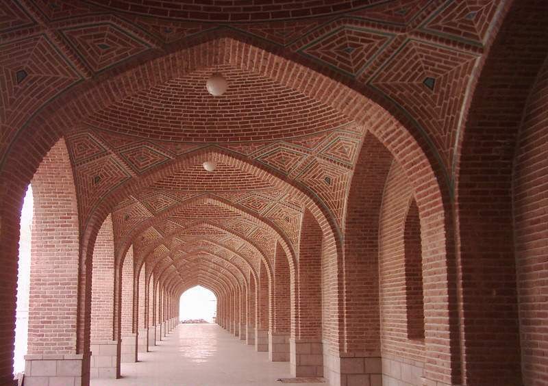 ariaoperator1's tweet photo. Biggest roofed Bazaar of the world!
#tabriz #Iran #ariadokhttour #silkroad #Bazaar #tabrizbazaar #iranbazaar https://t.co/LwqO7kMpMd