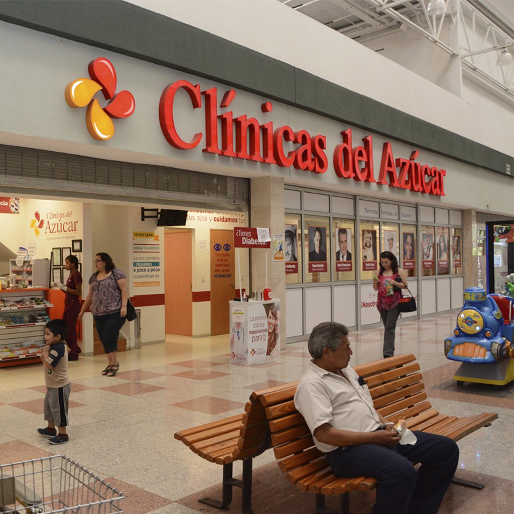 Miguel and <a href="/Del_Azucar/">Clínicas del Azúcar</a> are improving #diabetes care in Mexico through a #PfizerFdn grant on.pfizer.com/2dwXS2Q