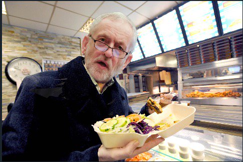 mikeysmith's tweet photo. 2016 Politics: 'What the hell did I just witness?' edition
#UB4Corbyn
#Rally4Leadsom
#BattleoftheThames
#BPopLive
https://t.co/I8T6ZnWElD https://t.co/fAXyPB6EO7