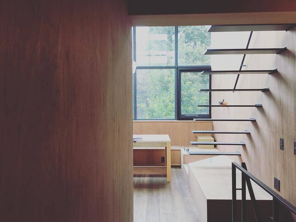 mocoloco's tweet photo. #Repost @tanijirimakoto

Almost complete.
#architecture #design #文京区 #home #stairs https://t.co/hEi1dhO7qd https://t.co/U4qKwlnjoW