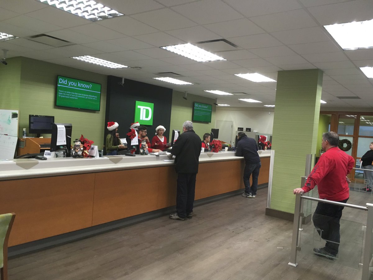 Connecting and Celebrating holiday spirit with our customer  and wishing them Merry Christmas 🎄🎅@BrianGervais_TD @RussAnderson_TD <a href="/soodr2/">Rohit</a>