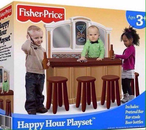 KinkyJon72's tweet photo. @hirsty @cydski @tyttybenn Just wrapping Morgan's last present https://t.co/vSWjuA1jsG