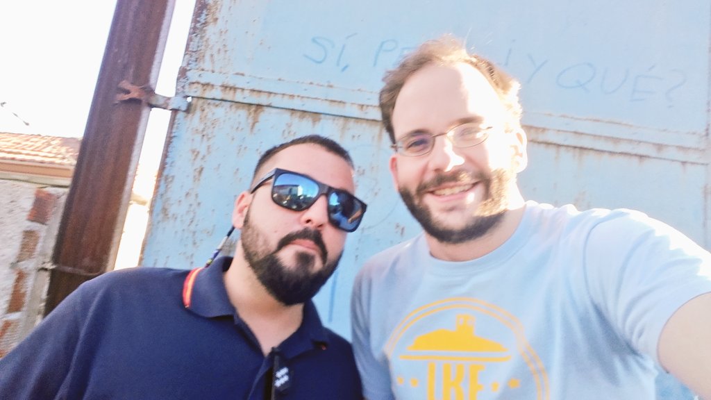 dariojuarezc's tweet photo. #Recuerdos2016 #FdB2016 https://t.co/SaBpTXbgev
