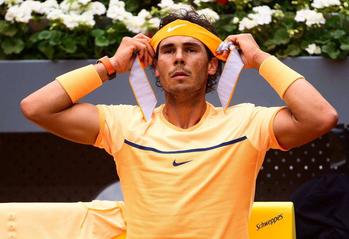 ATPTour_ES's tweet photo. 💭 Recordando momentos de la temporada...💭 ¿Te acuerdas de estos? 👉🏼 https://t.co/e3lub7LiSw https://t.co/rcUOUTeExz