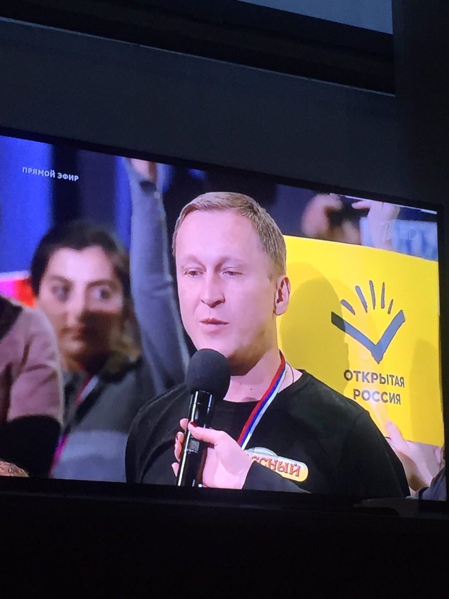 mich261213's tweet image. Удивились, что я запостил плакатик ОР на пресс-конференции? Так больше и не о чем. Путину скучно врать, нам скучно не верить.Стагнация.