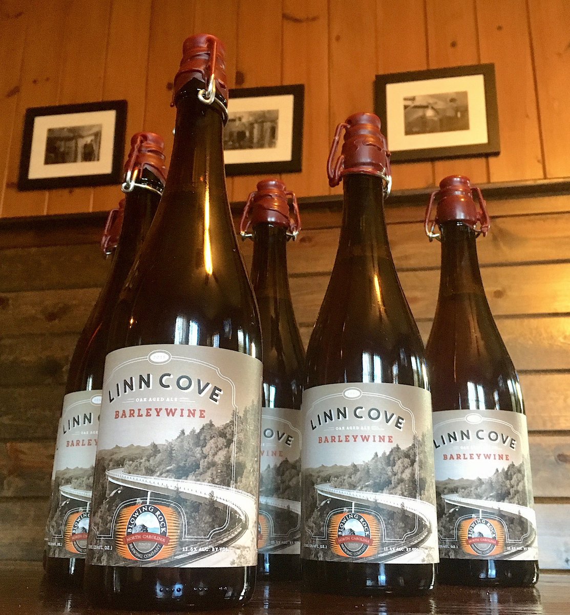 Holiday gift ideas from Blowing Rock Brewing come in 32oz and 750 ml of deliciousness! #CraftBeer #NCBeer