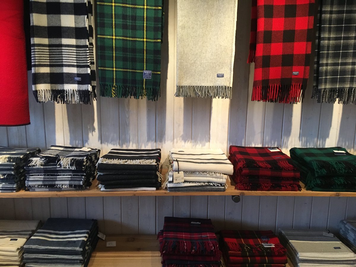exploreminn's tweet photo. Do you need a last minute gift? Check out these Minnesota-made goods: https://t.co/SCkSuRqXv5 #OnlyinMN https://t.co/QfaozMgGjP