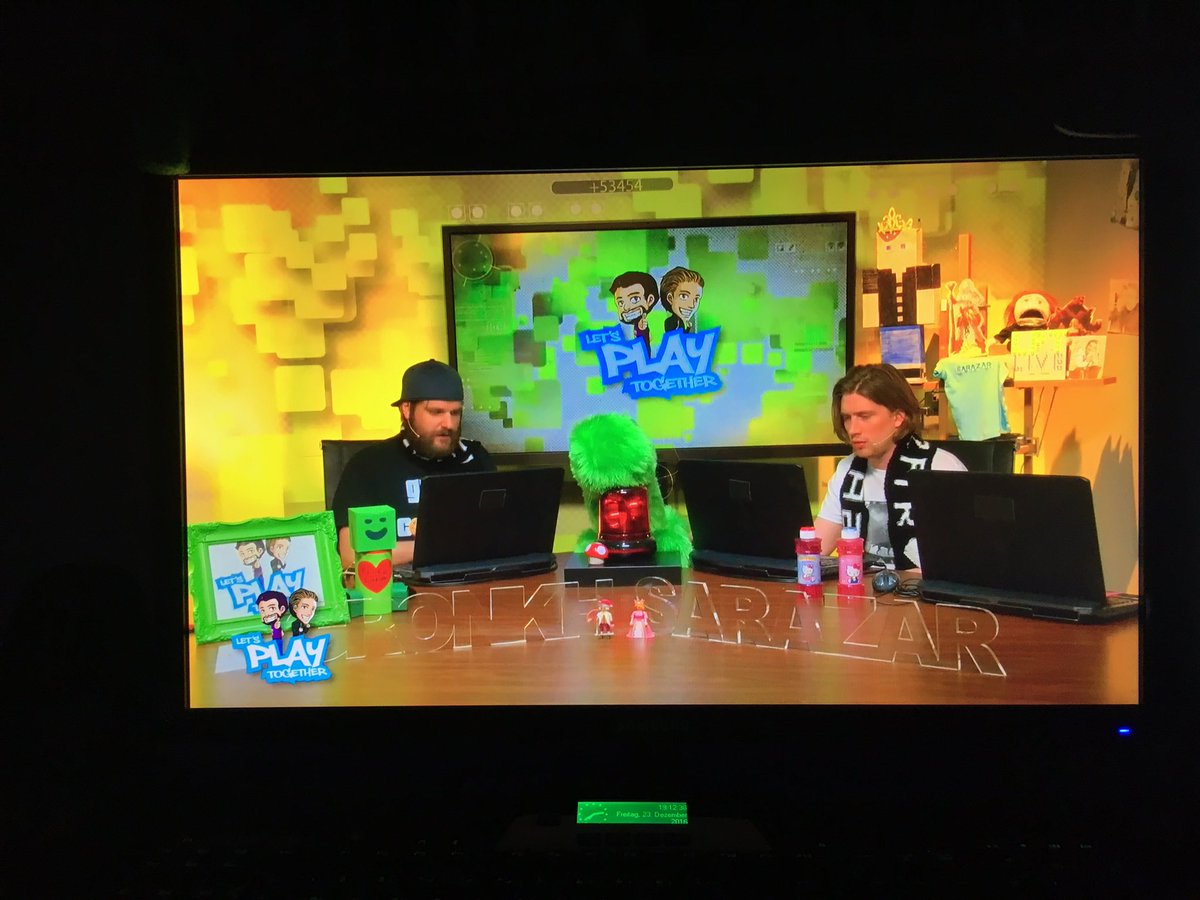 DerFlowDE's tweet photo. Heute als Stream Ersatz die guten alten Folgen #lptlive #GronkhTV schönen Freitagabend :) https://t.co/Zy8oXNVAow