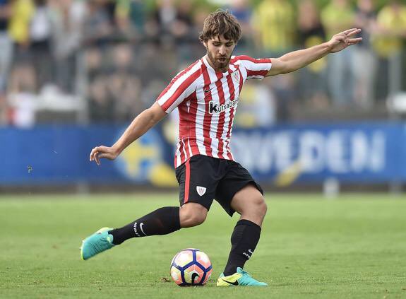 IkerMuniain10's tweet image. Animo amigo, toda nuestra fuerza y cariño es para ti. Este partido tambien lo vamos a ganar contigo. @yerayalvarez4