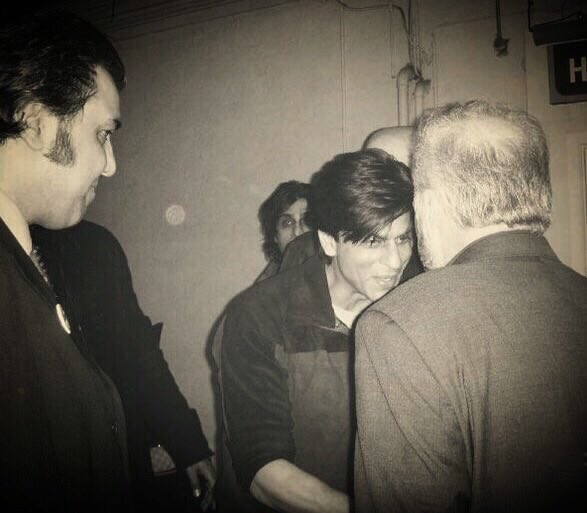 georgegalloway's tweet image. Greetings to @iamsrk from wet and rainy London A salute to you; the biggest star in the world