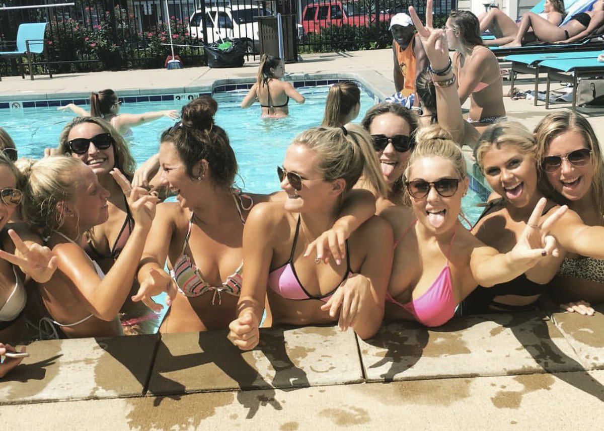 ImShmackedWMU's tweet photo. Taking it back to summertime fun. Tag your squad!🔥 #wmubroncos #letsgetshmacked https://t.co/o1Jt8z4y6G