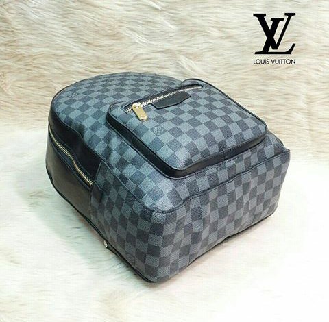 حقيبة  #لويس  الجميله والانيقة 
ب120