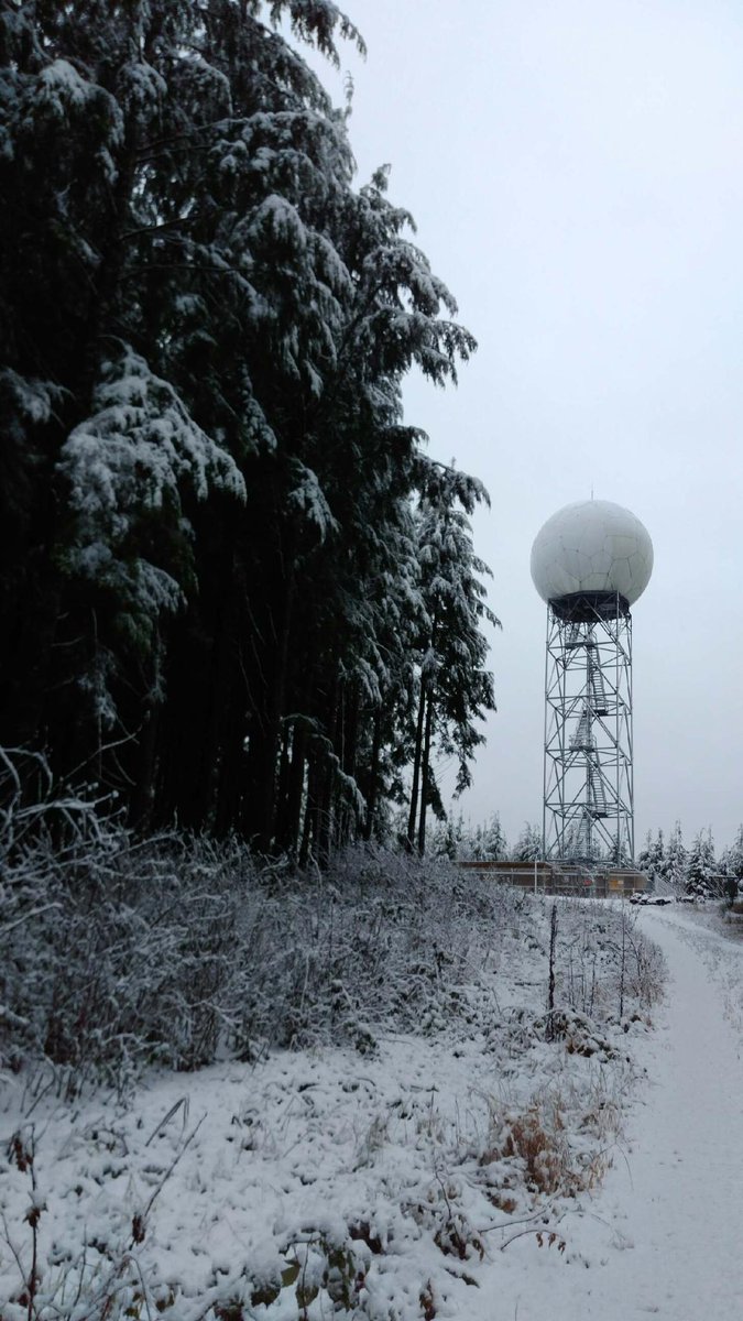 NWSSeattle's tweet photo. Snow at the Coastal Radar (KLGX). Taken by one of our intrepid Electronic Technicians there to fix the radar. Mission Accomplished! #wawx https://t.co/b4t7Fy5JO0
