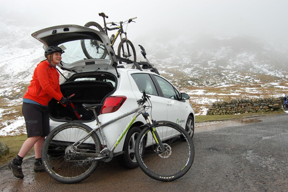 TwizyFlock's tweet photo. The Lake District is beautiful in winter! Come &amp; explore with @Co_wheels cars at train stations &amp; hire a Twizy too! https://t.co/XUcIOHeQ9f https://t.co/gCfaECHN5M