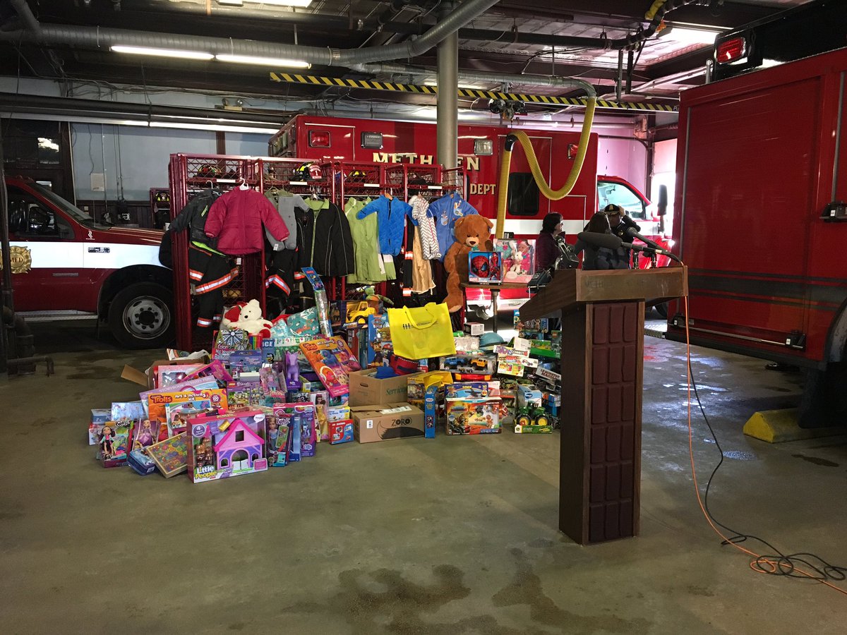lisakashinsky's tweet photo. Press conference about to begin at #Metheun fire station. Donations for children affected by fire rolling in @EagleTrib https://t.co/BDvcWHLG0M