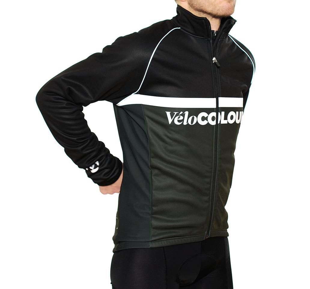 Warm fleeced lining, breathable outer shell equal a fantastic winter cycling jacket.
Velocolour.bigcartel.com