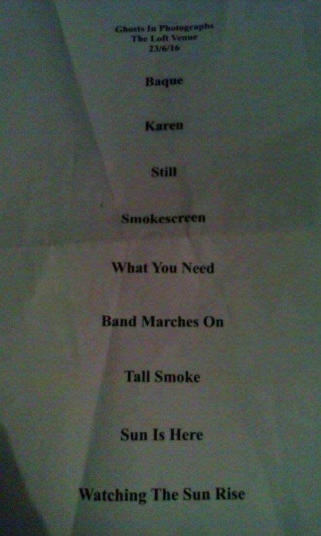 GhostsInPhotographs tweet media