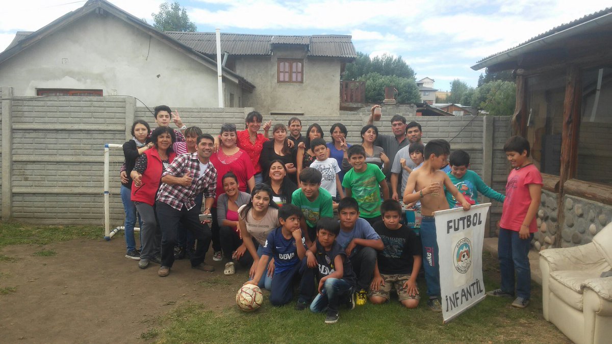 m.facebook.com/story.php?stor…. CERRANDO EL 2016 #LACHECHUNOPARA