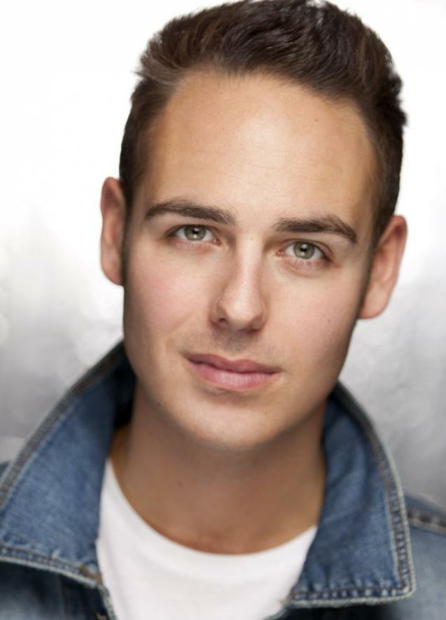 Luke roberts. Люк робертс 2024. Люк робертс. Люк робертс эртур дейн. Люк робертс.