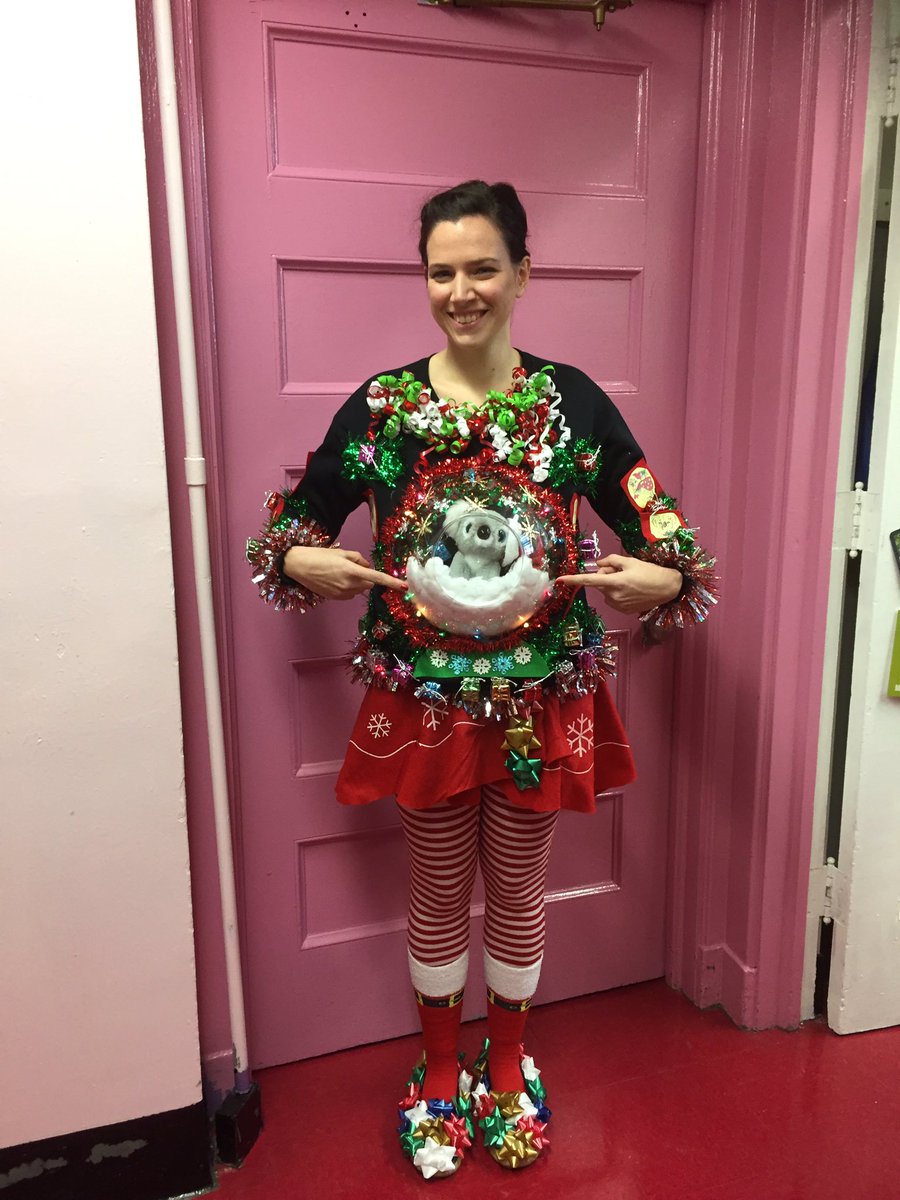 ps212k's tweet photo. #dab #5thgrade #wedab #UglySweaterContest #HolidaysAreComing @NYCSchools @D21_Community @BKSouthClimate @UFT @CarmenFarinaDOE @BKSouthBFSC https://t.co/LxRJySde9P