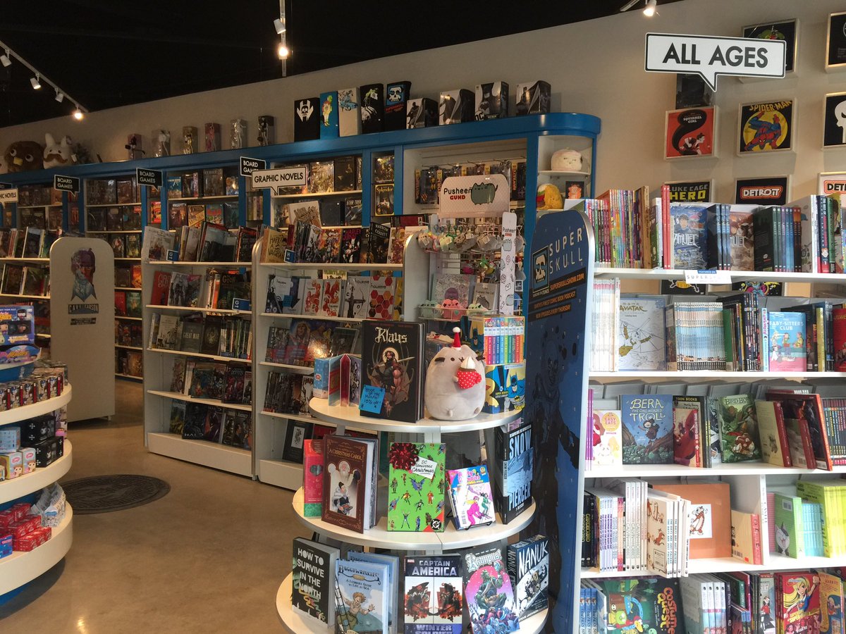 _BronT_'s tweet image. We found a comic book shop with women behind the counter. I'm in heaven. #exploredetroit #detroit #Michigan #comics