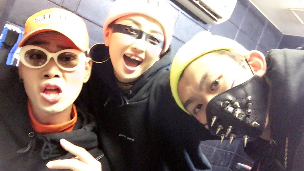 HFU_JURI's tweet photo. #ユナイ友ォ のみんなからもらう愛が大きすぎて、本当に胸がいっぱい。涙でる。ありがとう。ありがとうの言葉だけじゃ伝わりそうにない！おもいっきりハグしたいよ！だいすきだよ！ https://t.co/WG4dKzpux9
