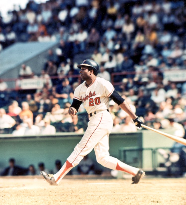 uniformcritic's tweet photo. Great look with stirrups https://t.co/qgPFOUMVOw