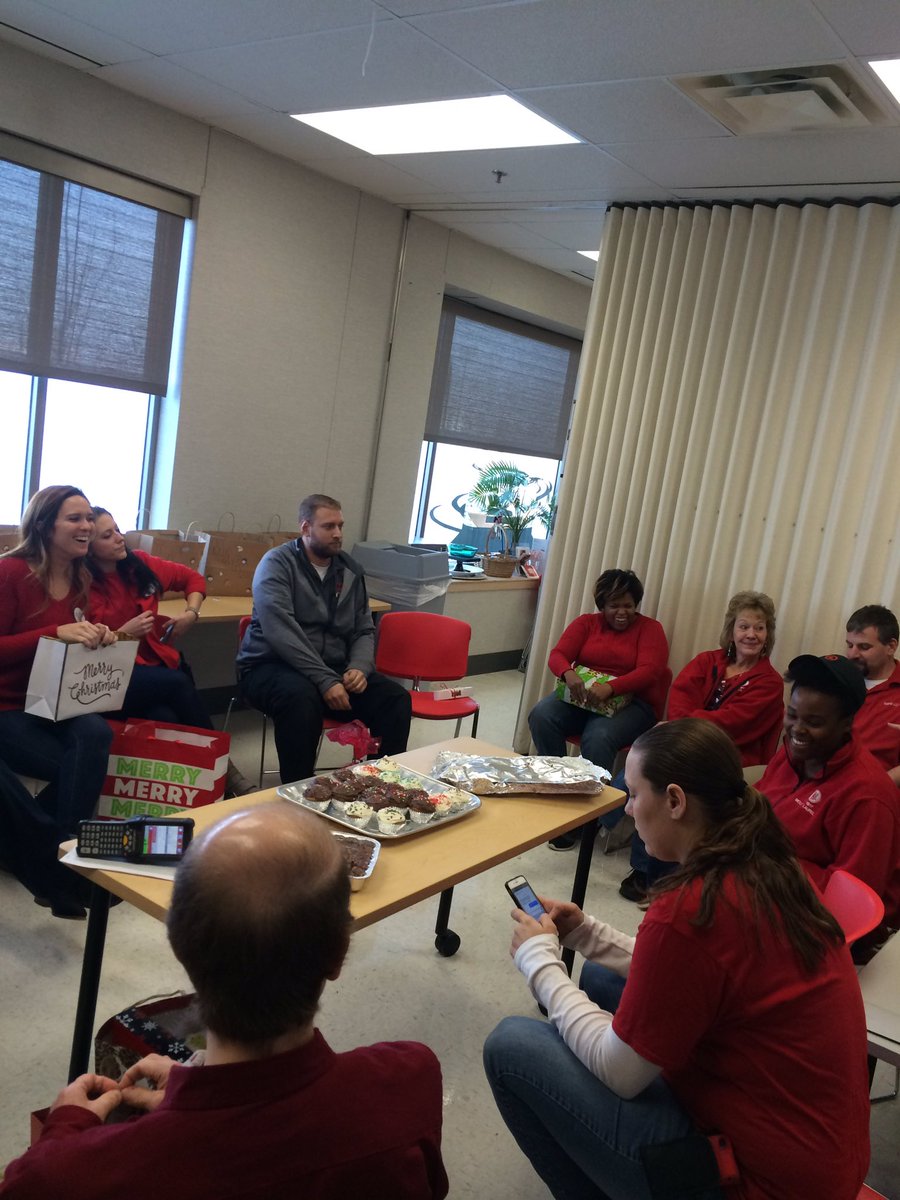 Amanda Kane tweet media