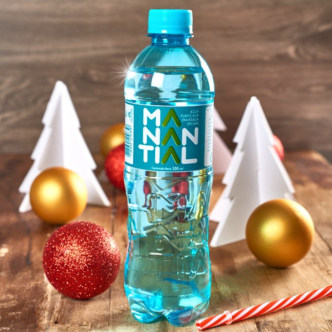 ManantialEC's tweet photo. ¡Llénate de amor y refresca ese espíritu navideño para contagiarlo a los demás! #FelizNavidad #PiensaFresco https://t.co/7JPzkfMgVT