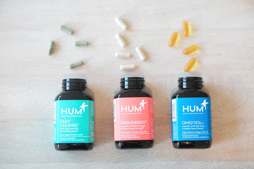 HUMNutrition's tweet photo. In 2017, we vow to do more for ourselves and our health. @spinach4bfast shares their HUM review - https://t.co/SDsbDsD7Qv https://t.co/3gJFJJJef3