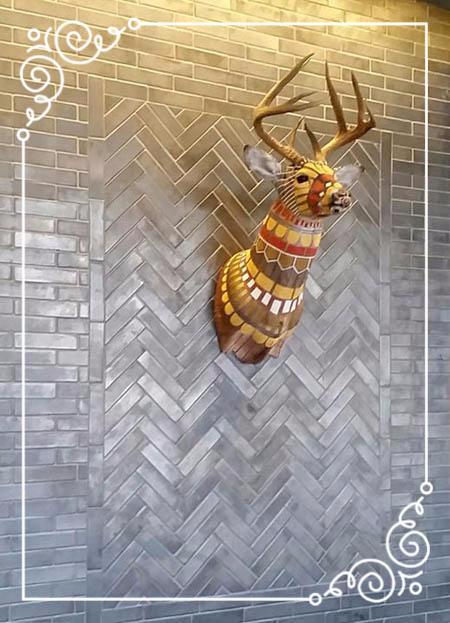 Happy Holidays from Seneca Tiles! 
Featured: SenecaMetal Brushed Nickel @hewinghotel senecatiles.com/product/seneca…