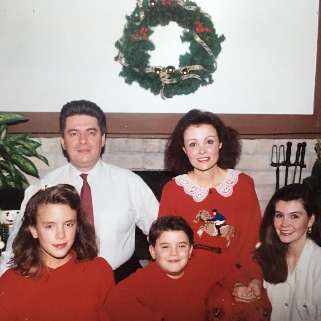 formerlyafatty's tweet photo. Merry Christmas y'all. Shout out @angelasilak for finding this. https://t.co/7SVHMSxWKt https://t.co/IqyEXpXYAW