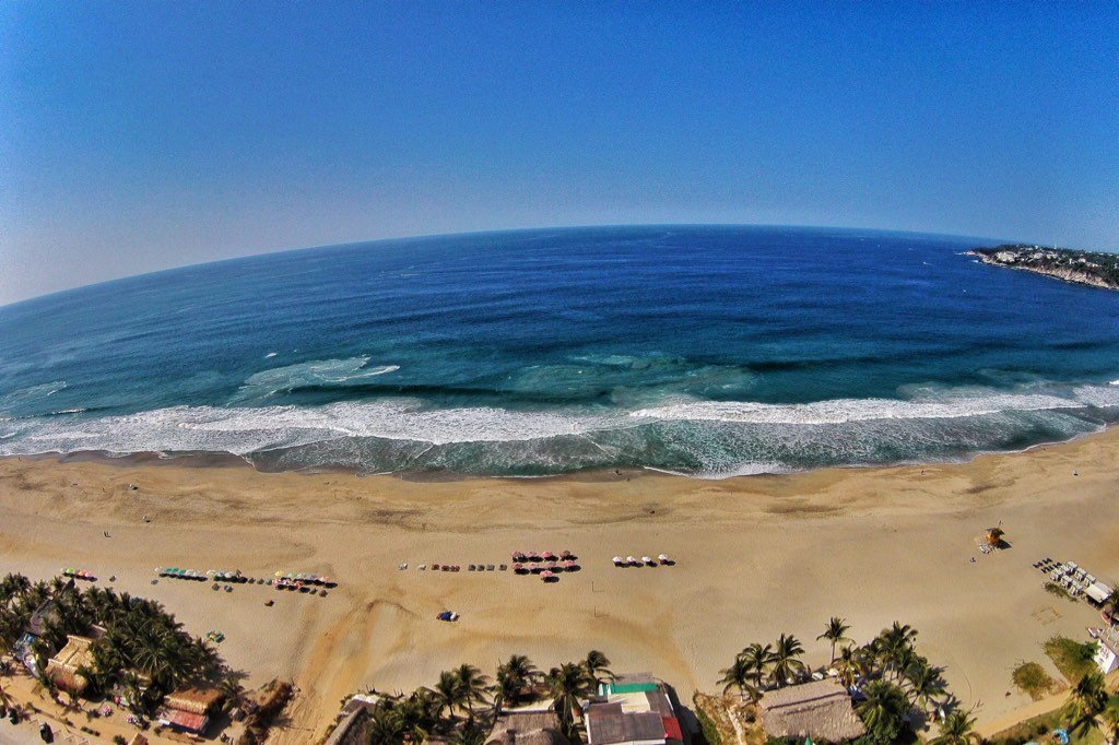 Come to have a great holidays! 
Ven a tener unas vacaciones increíbles!