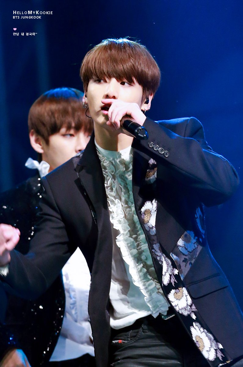 hellomykookie's tweet photo. 161222  #정국 #전정국 #JUNGKOOK #방탄소년단 #BTS @BTS_twt https://t.co/kHEvPTGShb