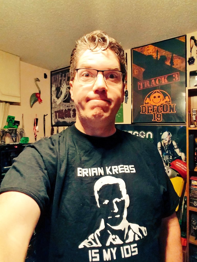 jaysonstreet's tweet photo. The shirt I wore today sums up the week perfectly! :-/ Seriously joking aside,  @briankrebs shouldn't be your default IDS people! https://t.co/LErKAIptAZ