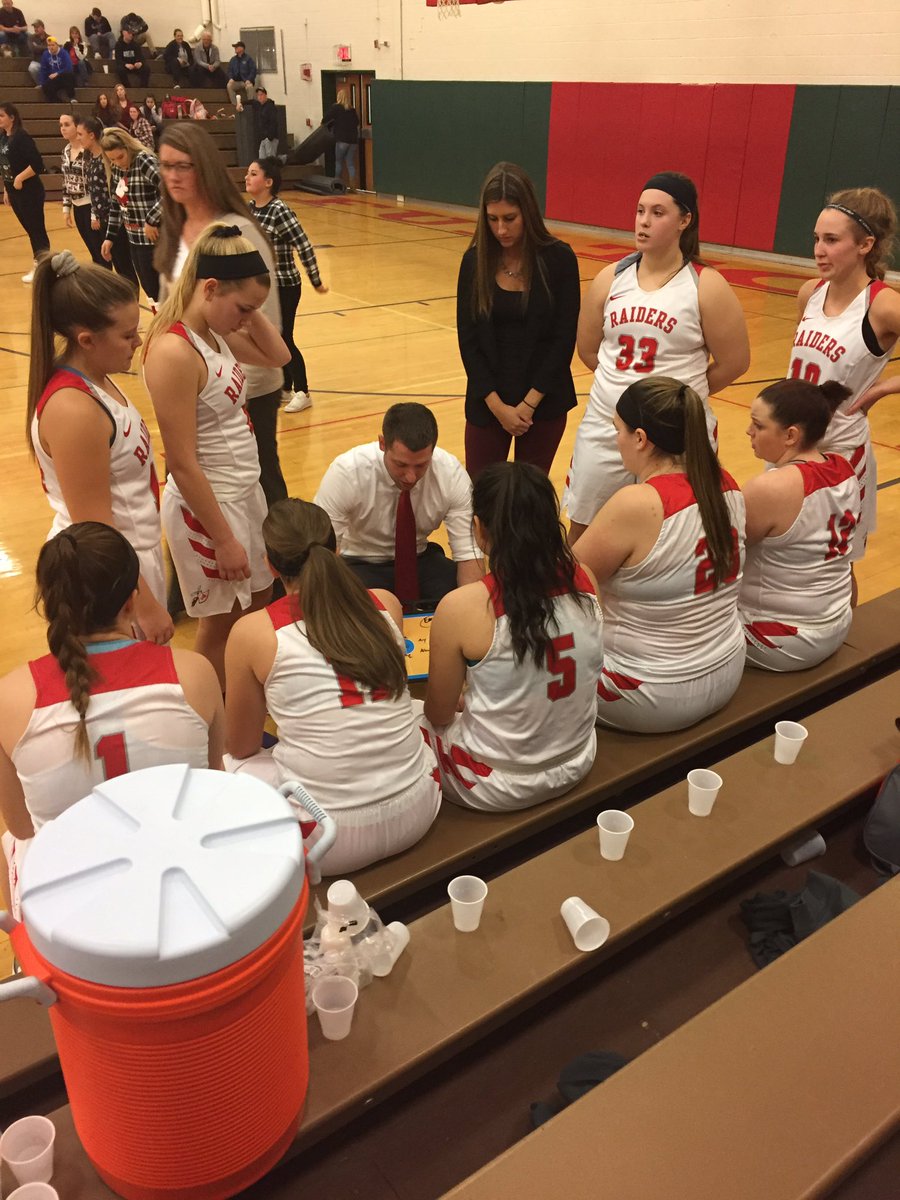 RedRaiderHoops's tweet photo. .@Dwallace4 with some final instructions! #raiderpride https://t.co/P4j8TL7vI8