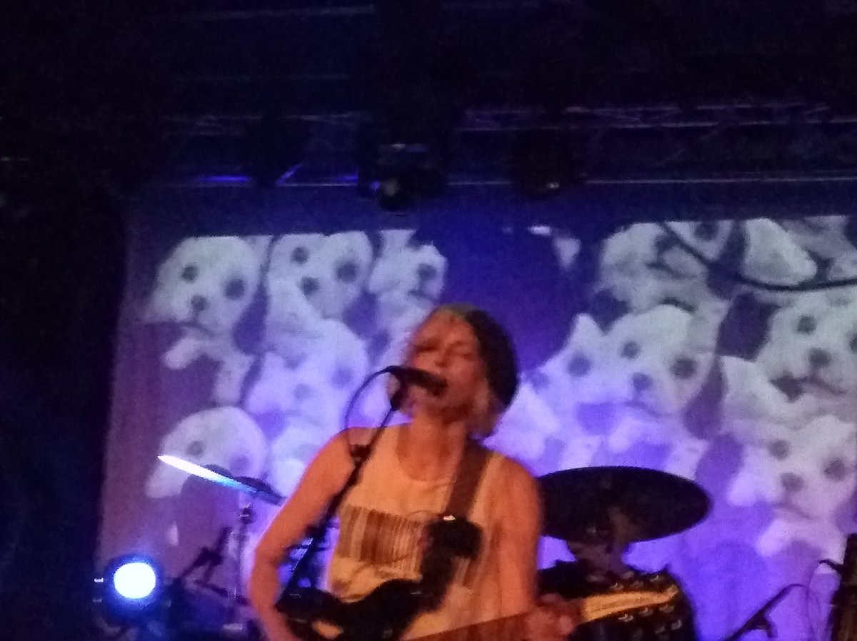 Roel_MB's tweet photo. Nice concert today #Bettieserveert in #peppel Zeist https://t.co/GAIvMqxsgk