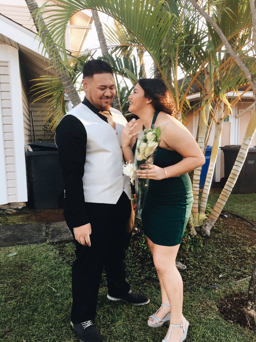 makanalani_'s tweet photo. my bestfriend & my love all in one ๐ life can't get any better!! ๐ #WB2016 https://t.co/P7i76Jxijf