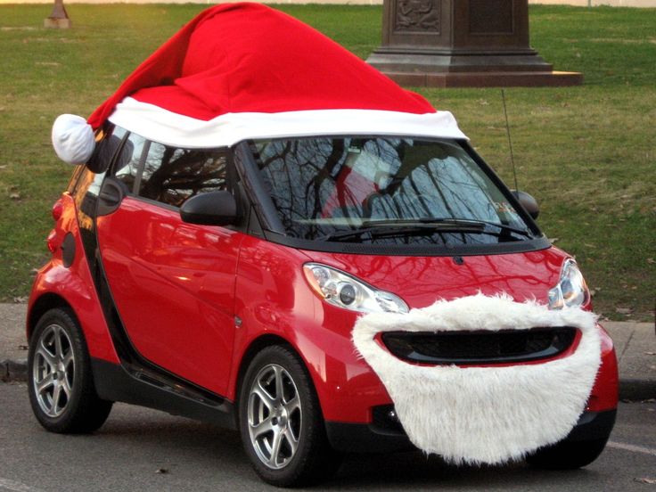 FW1Canada's tweet photo. Now this is getting into the holiday spirit! What have you done to Christmas up your car? https://t.co/utznWOUbHw