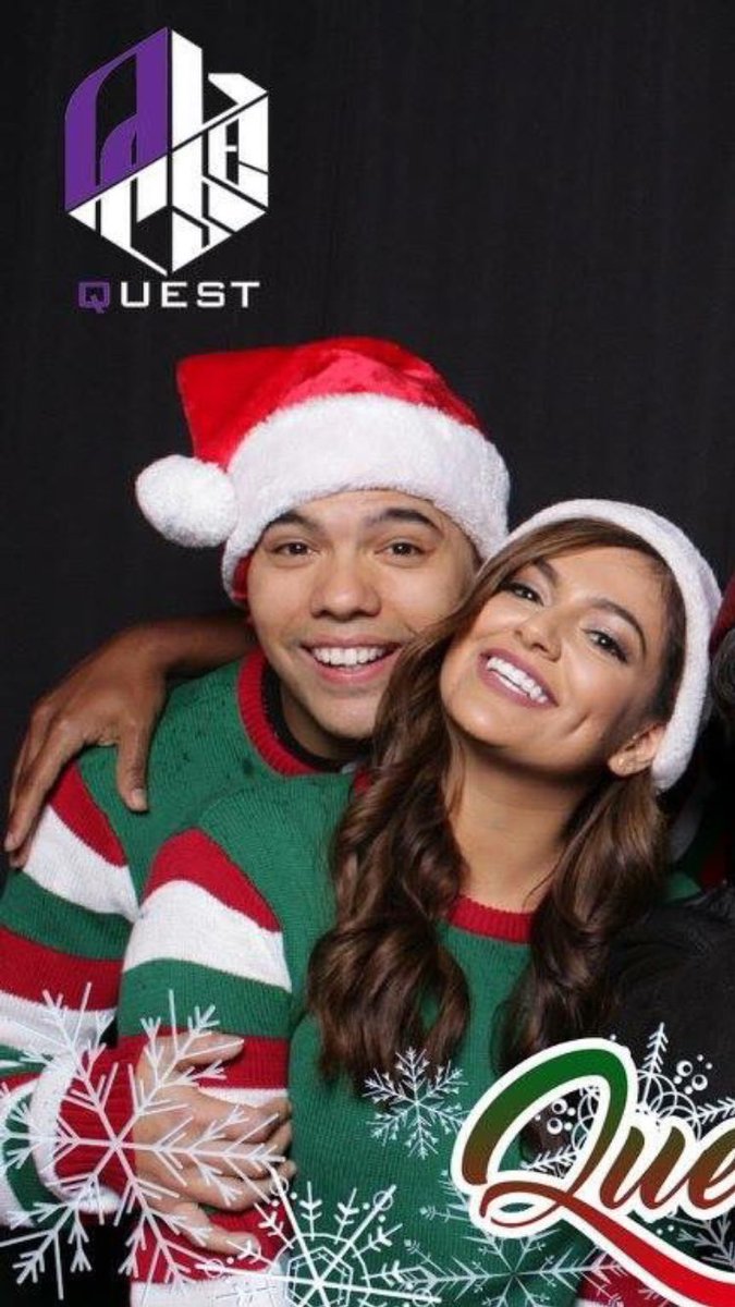 BethMotaBrasil's tweet photo. Novas fotos de natal da Bethany 🎅😍 https://t.co/gBSgwOclxa