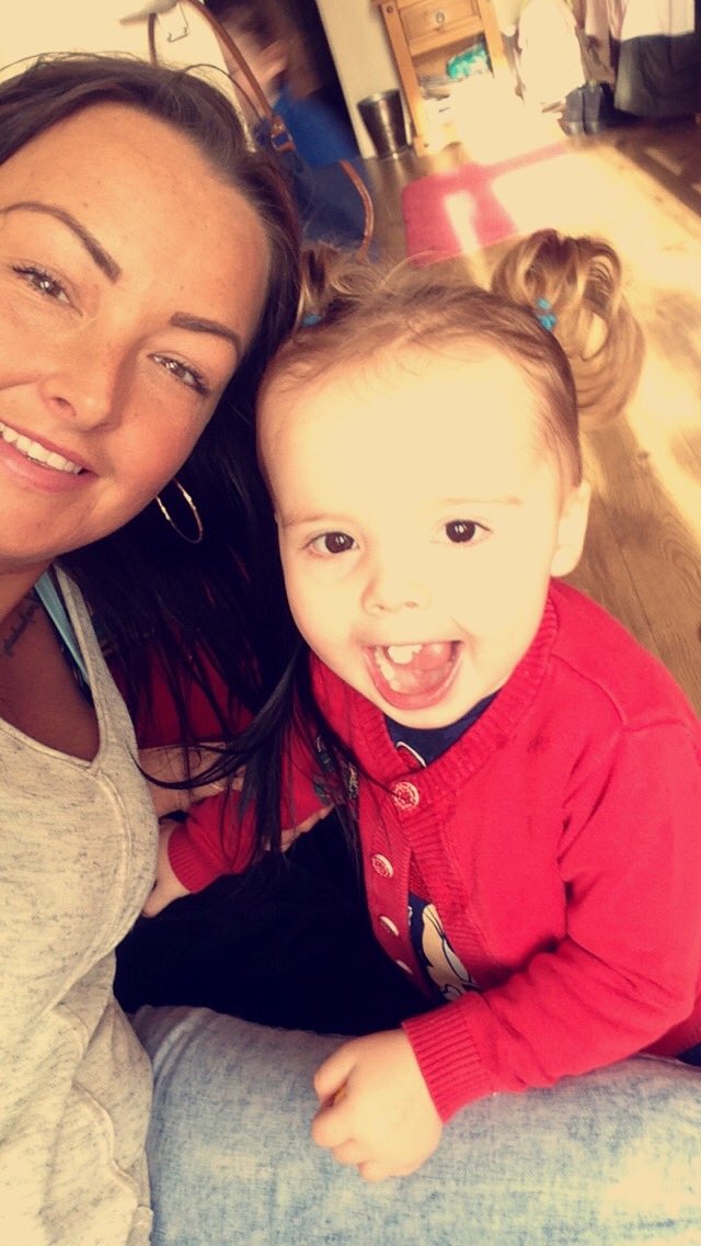 KathyMcAlpine's tweet photo. Big happy 3rd birthday princess Rhyann Storm Stirling mumma loves you SOOOO much 💖 https://t.co/dusPEk97Qr