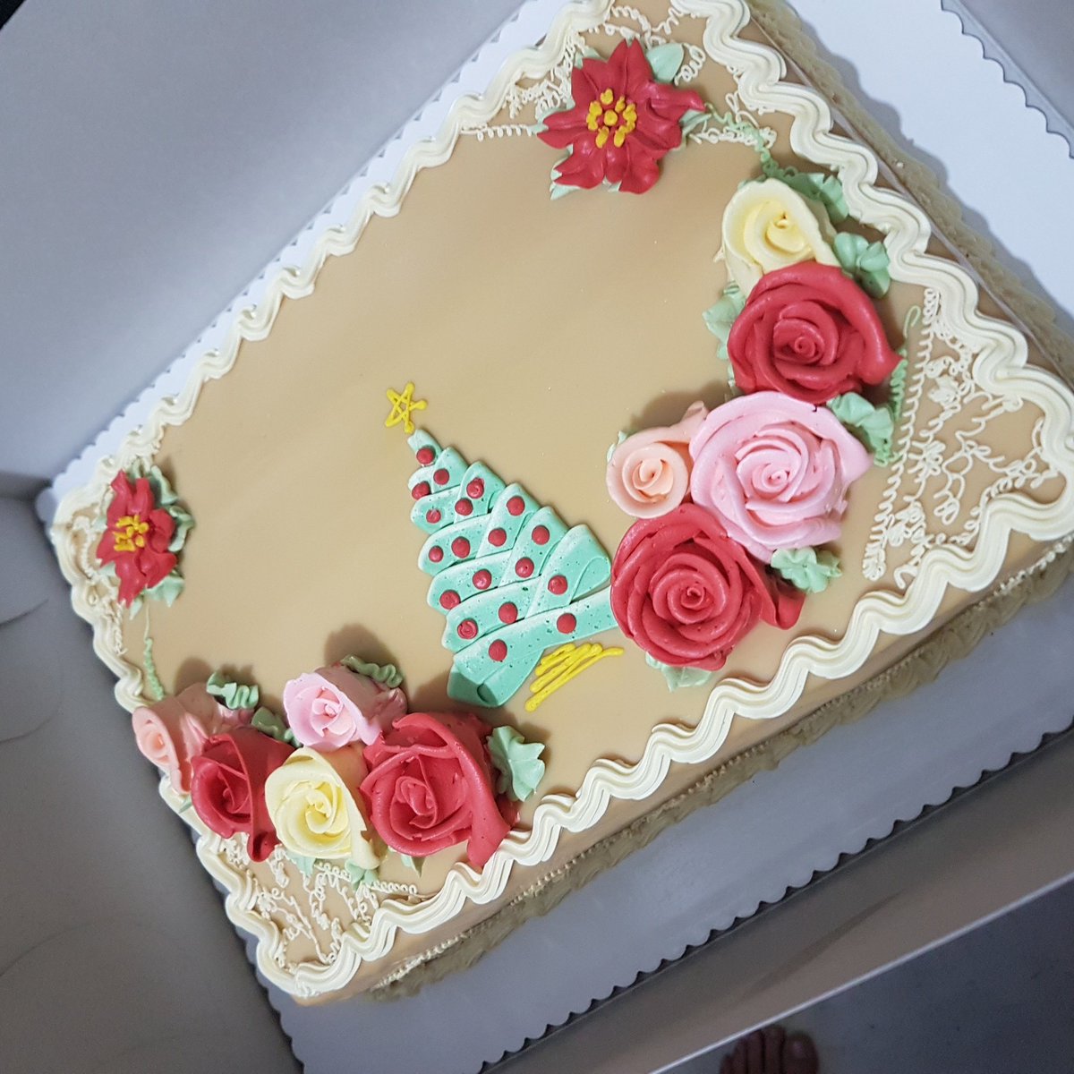 NEOawesomeness's tweet photo. ESTREL'S TIME β€
Caramel Cake Time π
#caramel #cake #estrels https://t.co/x9xgiCiu48