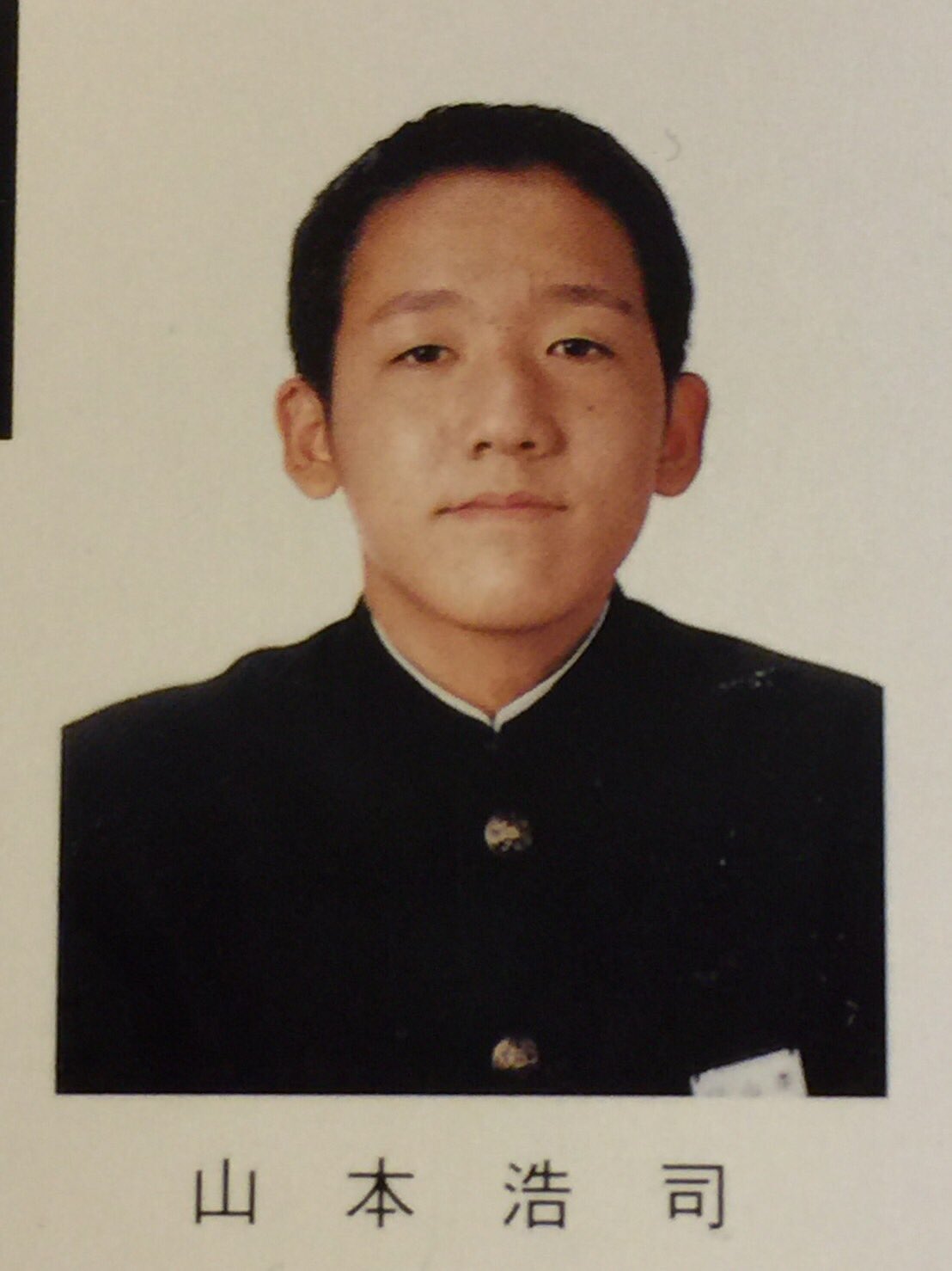 タイムマシーン３号 山本浩司 明日の元日は 爆笑ヒットパレード ３部に 元日夜は 東西ドリームネタ合戦 です そして二日は イロモネア です お時間ある方はお雑煮でも食べつつ横になりながらでも 是非 と