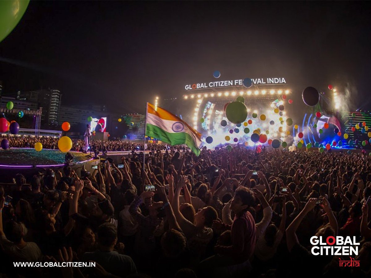 glblctznIN's tweet photo. Throwback to the night when @coldplay won India’s heart!  #2016BestMoments #BestOfGCI2016 https://t.co/MHgoTr7Qbv