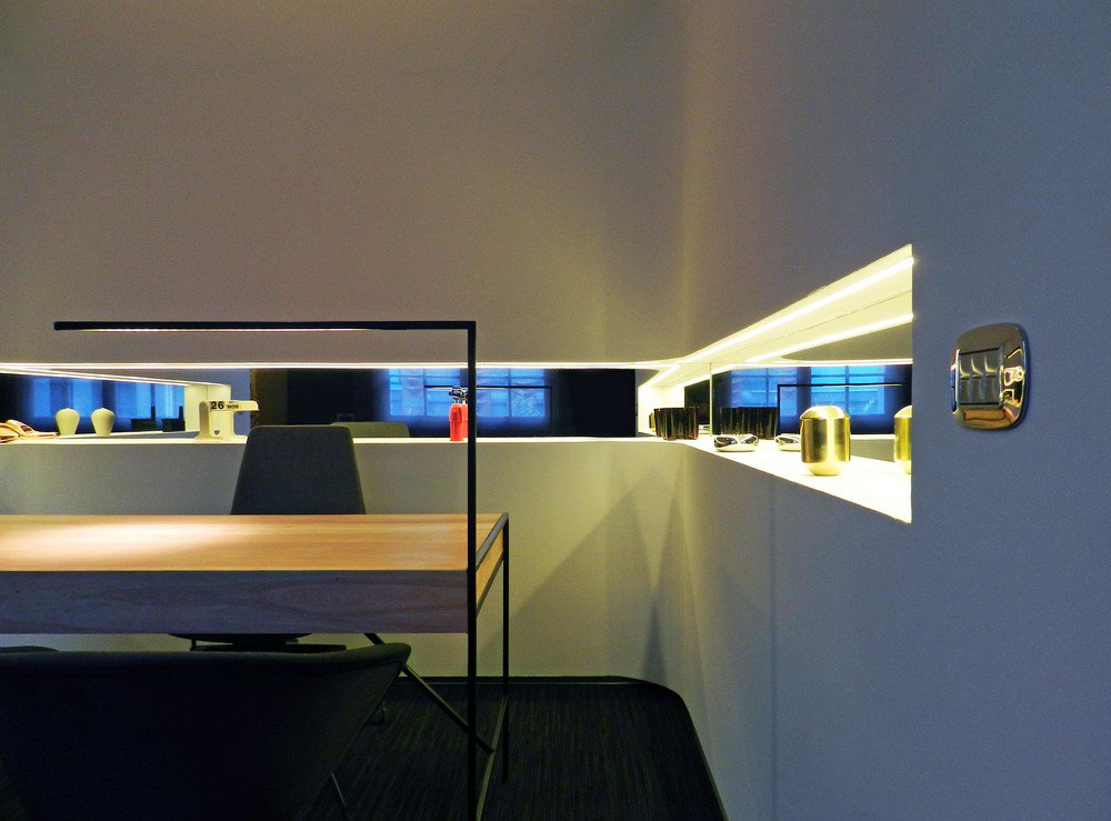 Endless Space for Casa Foa in Santiago
bit.ly/2iPGPek
#InteriorInstallation in #Santiago, #Chile