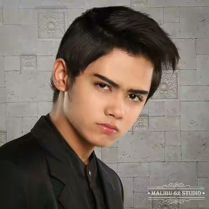 UpdateAliando tweet picture